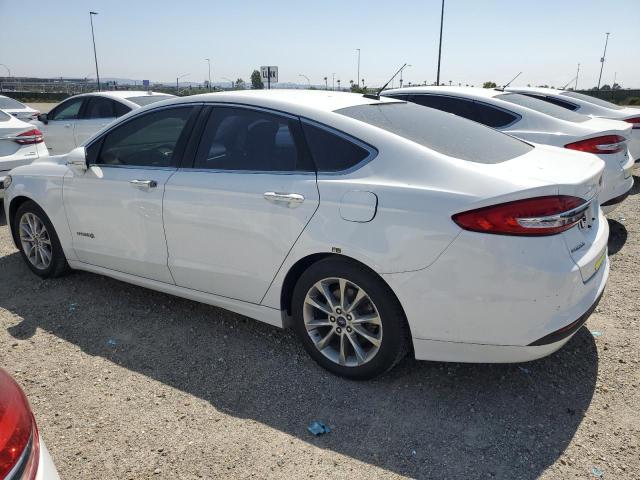 Седани FORD FUSION 2017 Білий