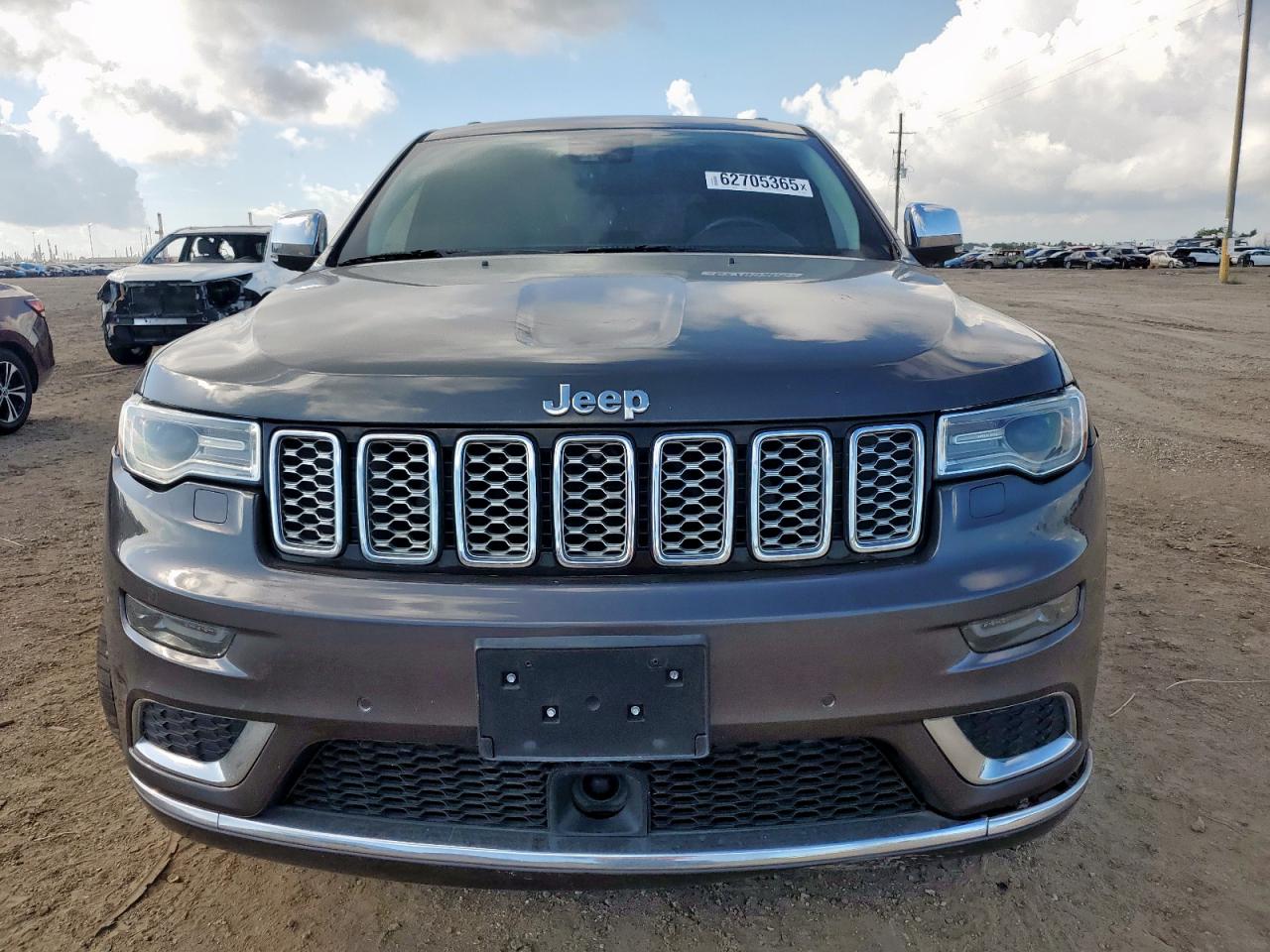 JEEP GRAND CHER 2018 VIN 1C4RJEJG1JC168730 фото 5