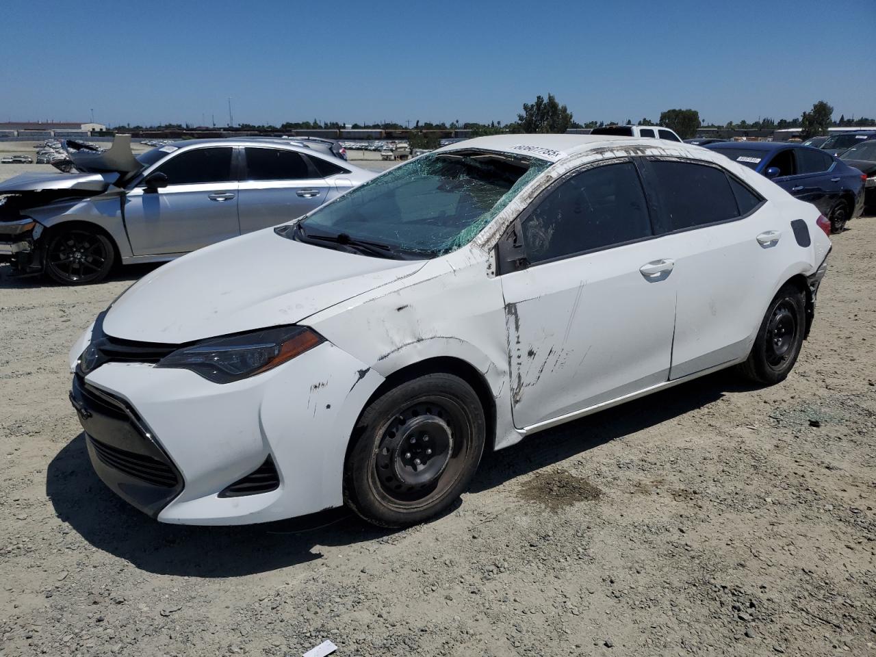 2019 Toyota Corolla L იყიდება Antelope-ში, CA - All Over