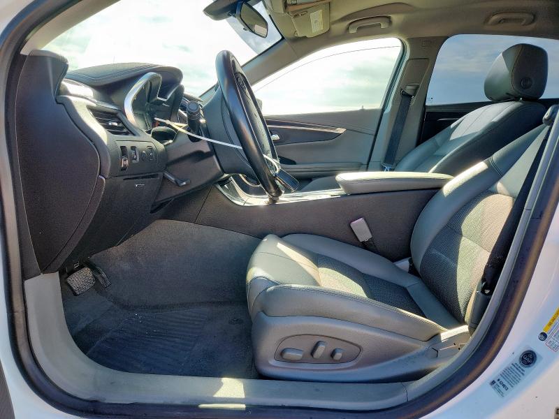  CHEVROLET IMPALA 2019 Biały