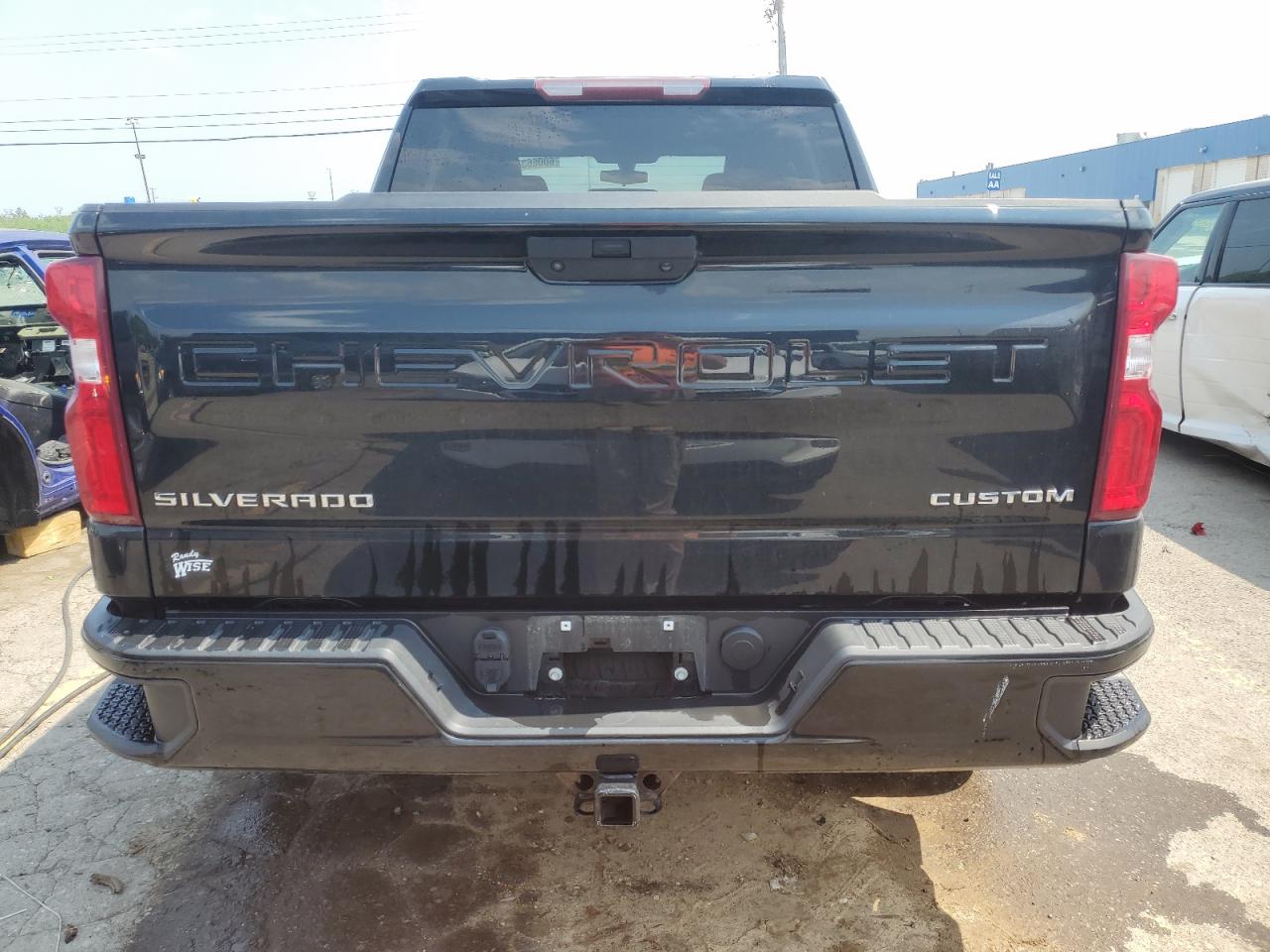 2021 Chevrolet Silverado K1500 Custom VIN: 3GCPYBEK4MG142527 Lot: 60066375