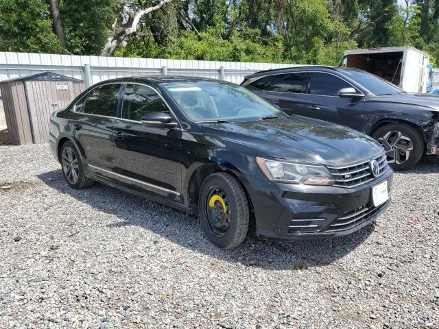  VOLKSWAGEN PASSAT 2016 Черный