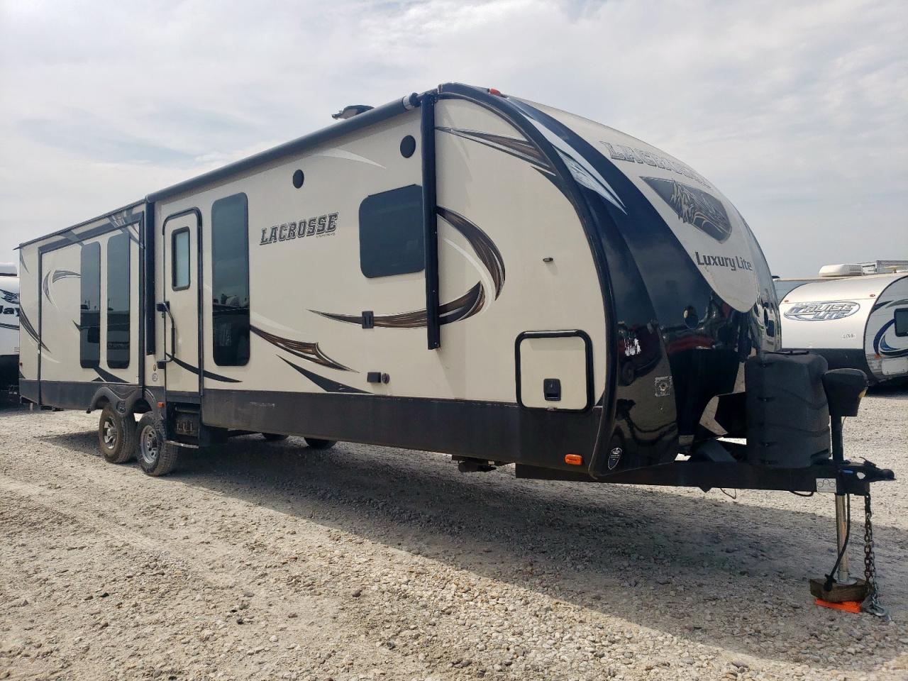 2018 Foresriver Lacrosse for Sale in Haslet, TX - Side