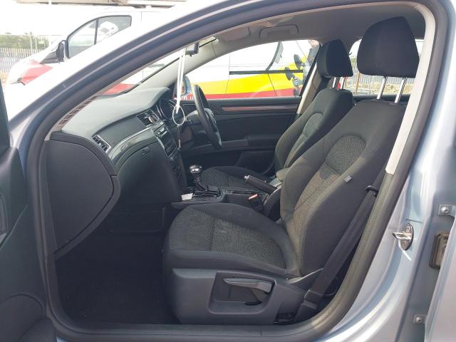 2011 SKODA SUPERB S T