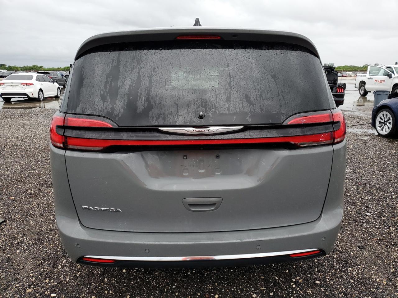 2023 Chrysler Pacifica Touring L VIN: 2C4RC1BG0PR552001 Lot: 59305945