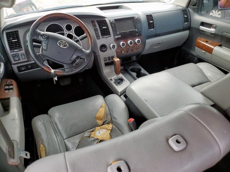 Pickups TOYOTA TUNDRA 2012 Biały