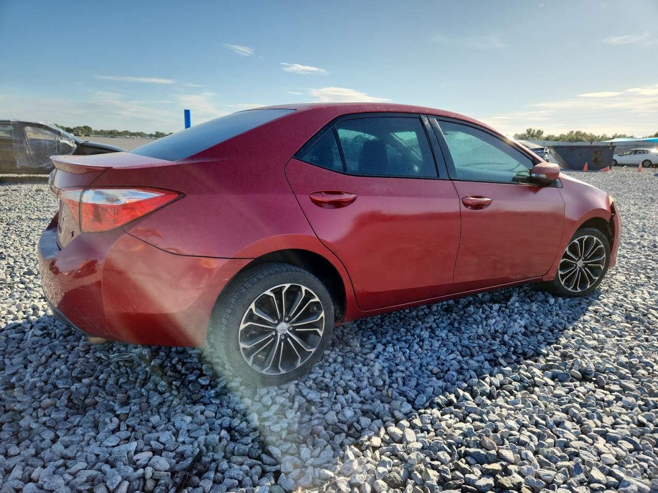 TOYOTA COROLLA 2015 VIN 2T1BURHE8FC235083 photo 3