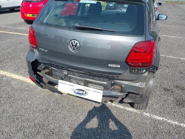 2016 VOLKSWAGEN POLO S AC