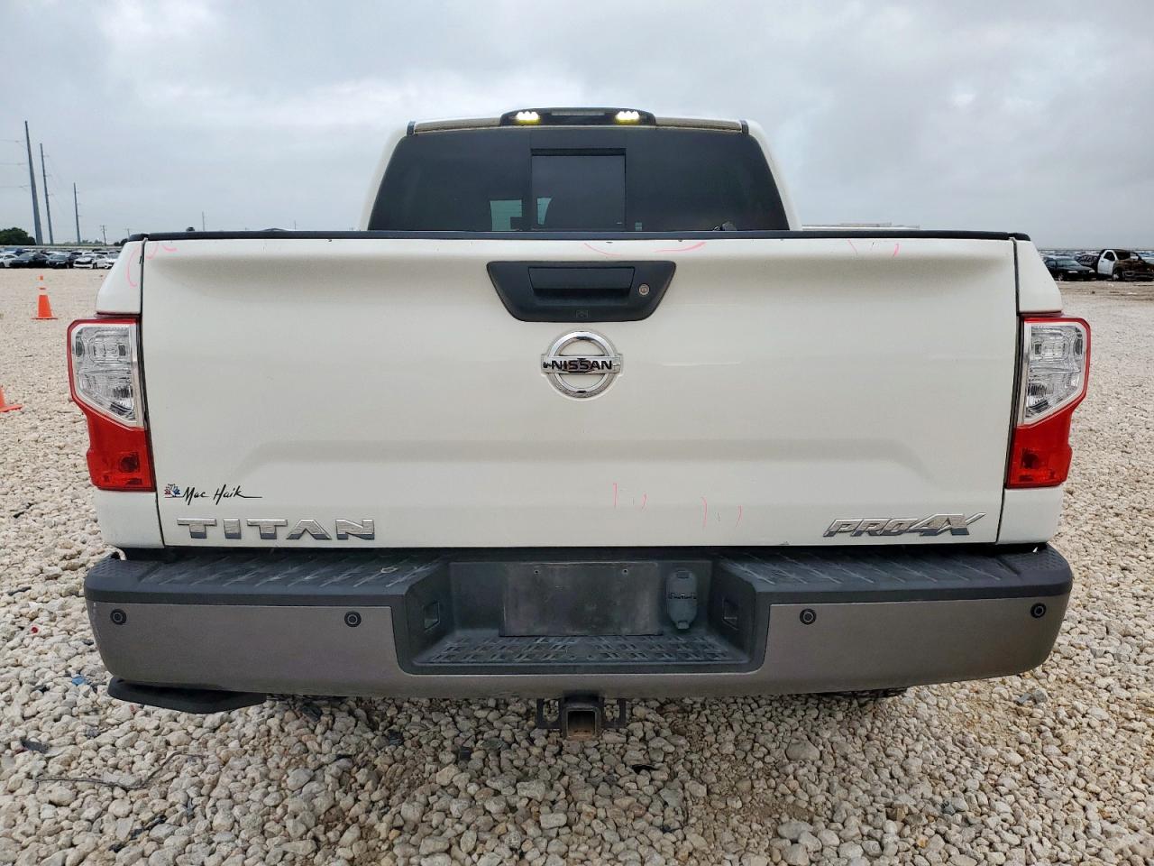 2018 Nissan Titan Sv VIN: 1N6AA1E5XJN527735 Lot: 60425545