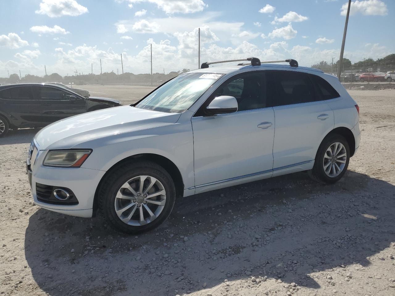 2014 Audi Q5 Premium للبيع في West Palm Beach، FL - Undercarriage
