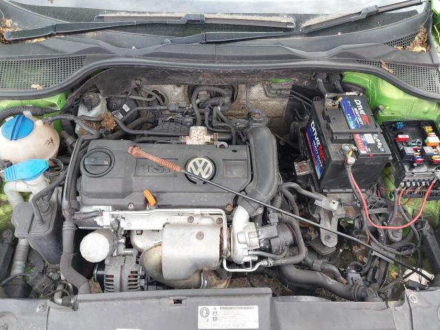 2011 VOLKSWAGEN SCIROCCO T