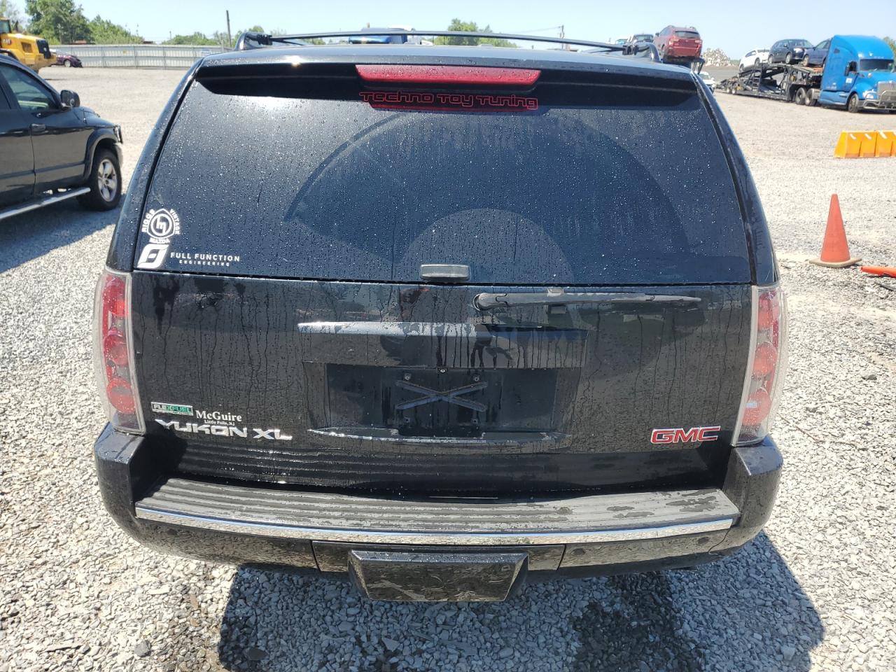 2012 GMC Yukon Xl Denali VIN: 1GKS2MEF8CR252221 Lot: 62076535