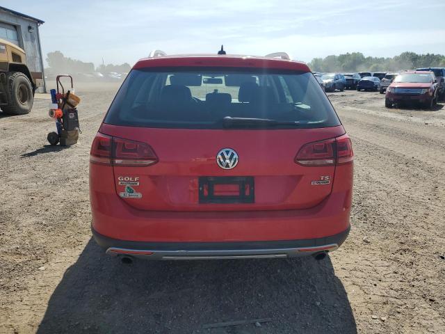  VOLKSWAGEN GOLF 2017 Красный