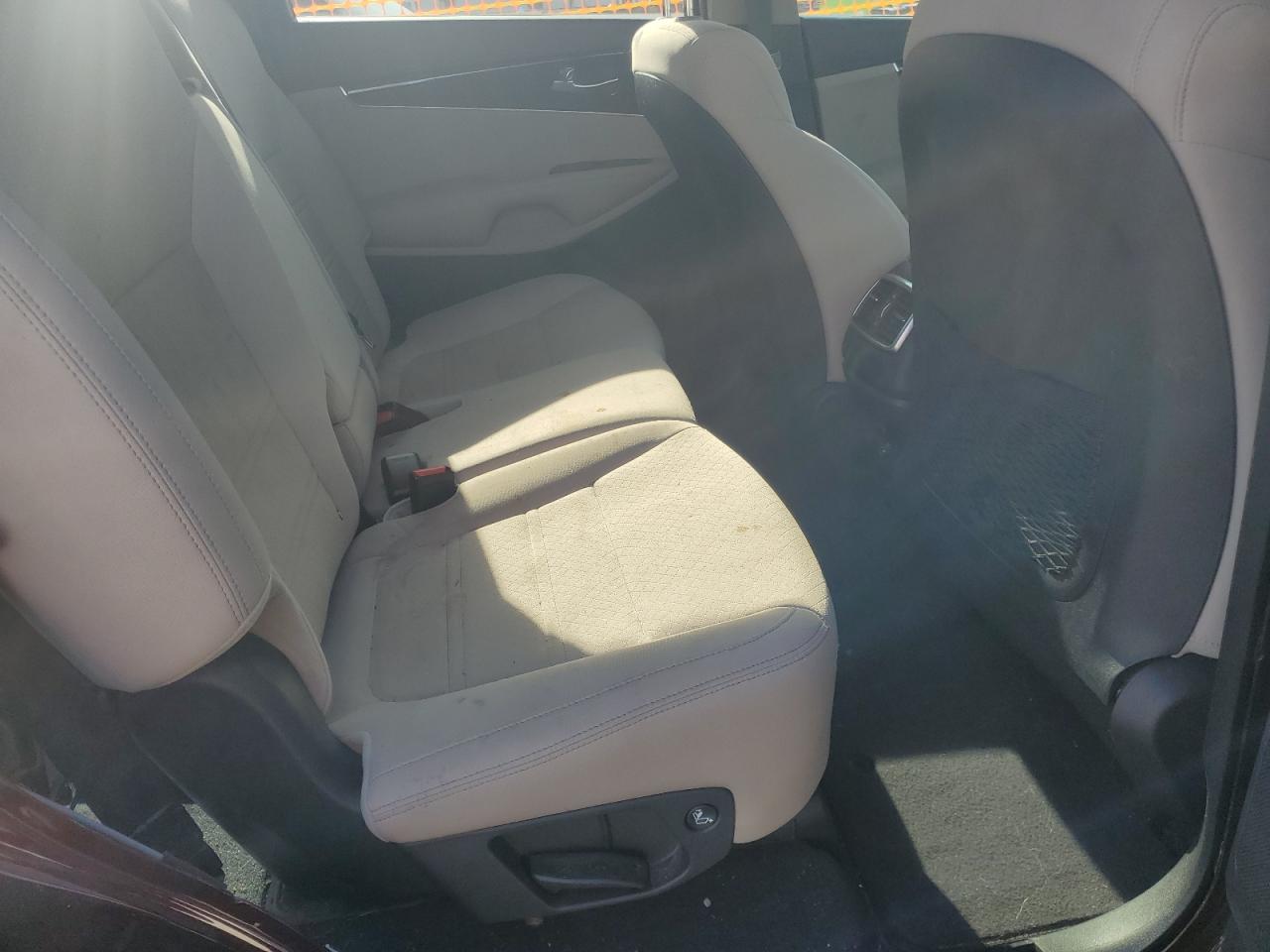 KIA SORENTO 2020 VIN 5XYPG4A52LG702962 фото 11