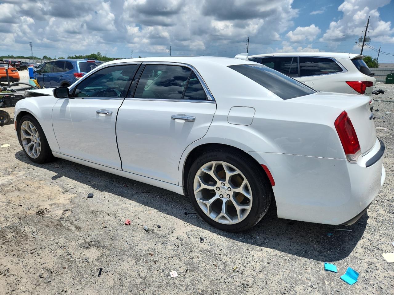 2017 Chrysler 300C Platinum VIN: 2C3CCAPT0HH518812 Lot: 62952115