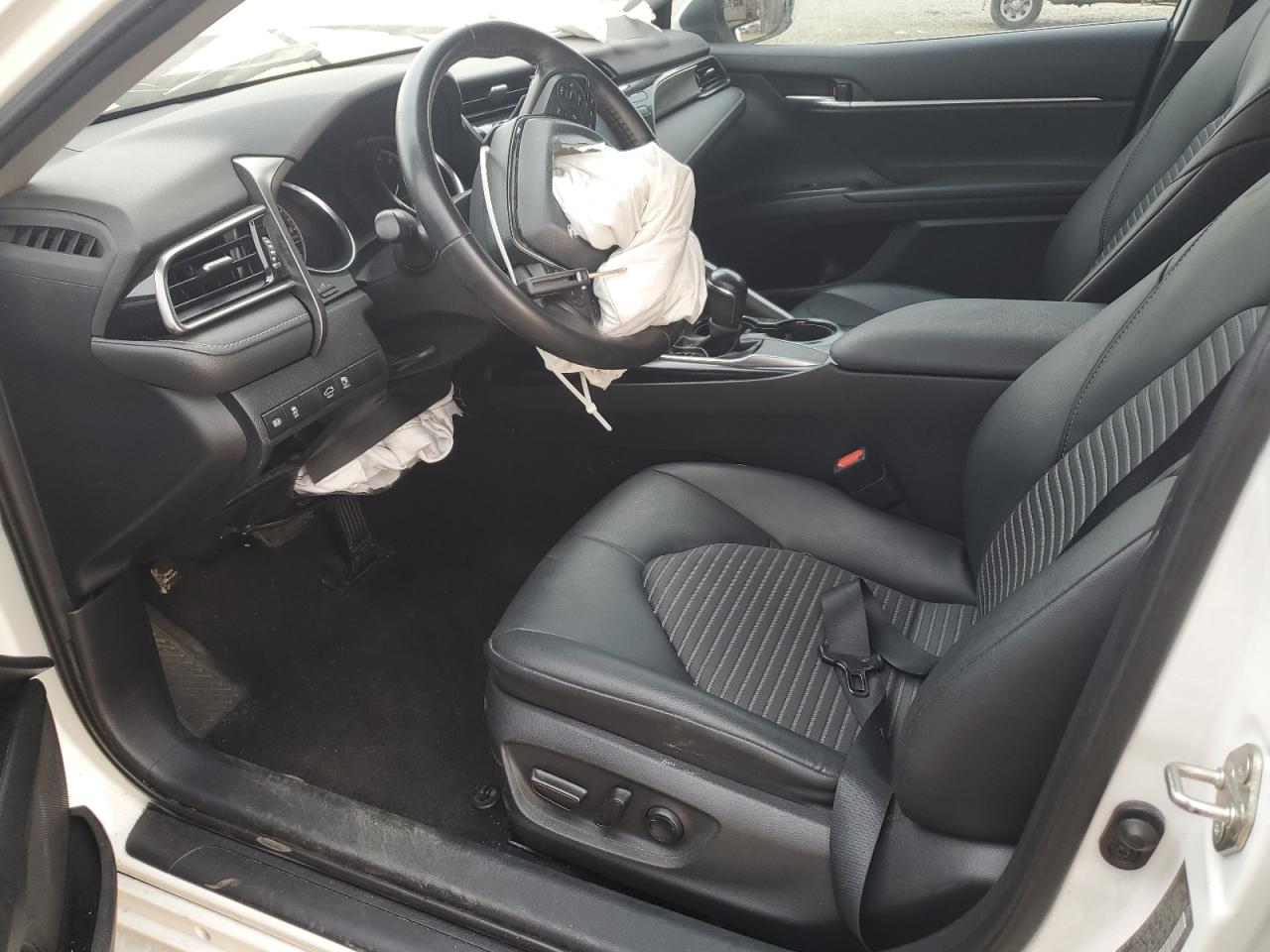 2020 Toyota Camry Se VIN: 4T1G11AK2LU501207 Lot: 62380045