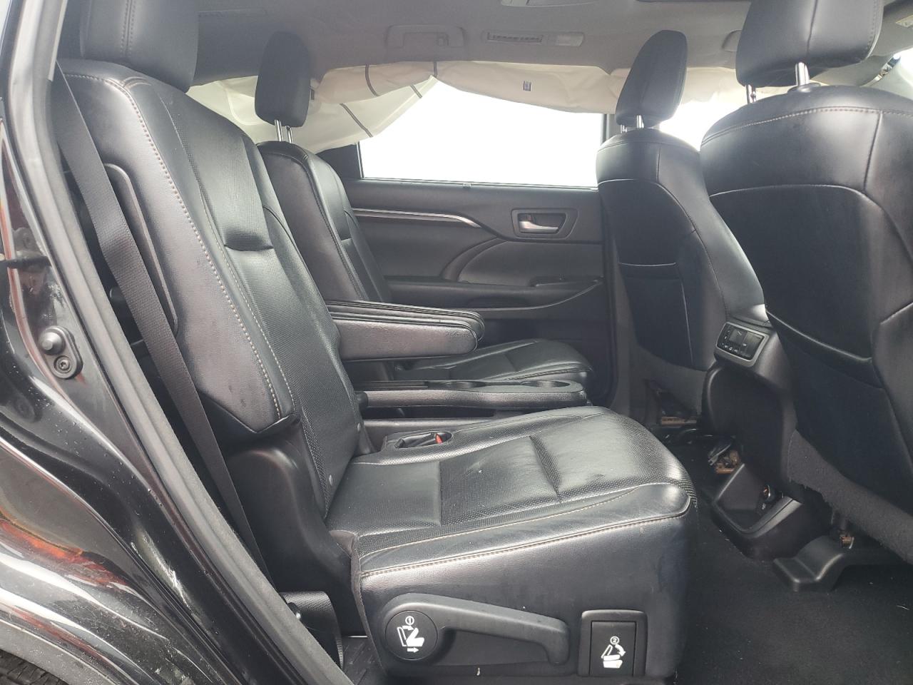 2015 Toyota Highlander Limited VIN: 5TDDKRFH4FS133928 Lot: 80264605