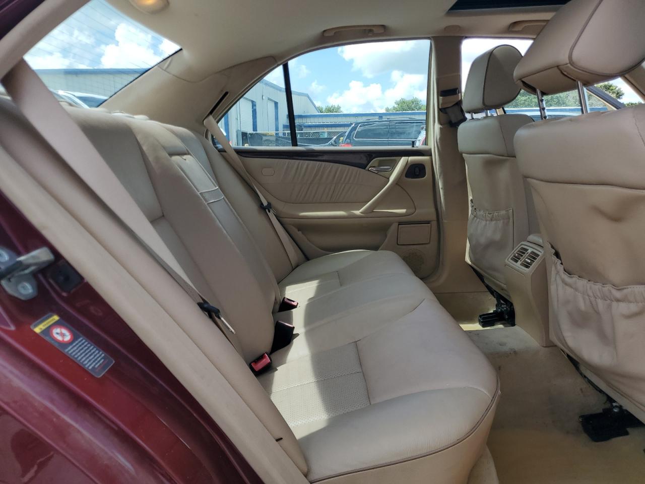 2001 Mercedes-Benz E 320 VIN: WDBJF65J51B258574 Lot: 61966765