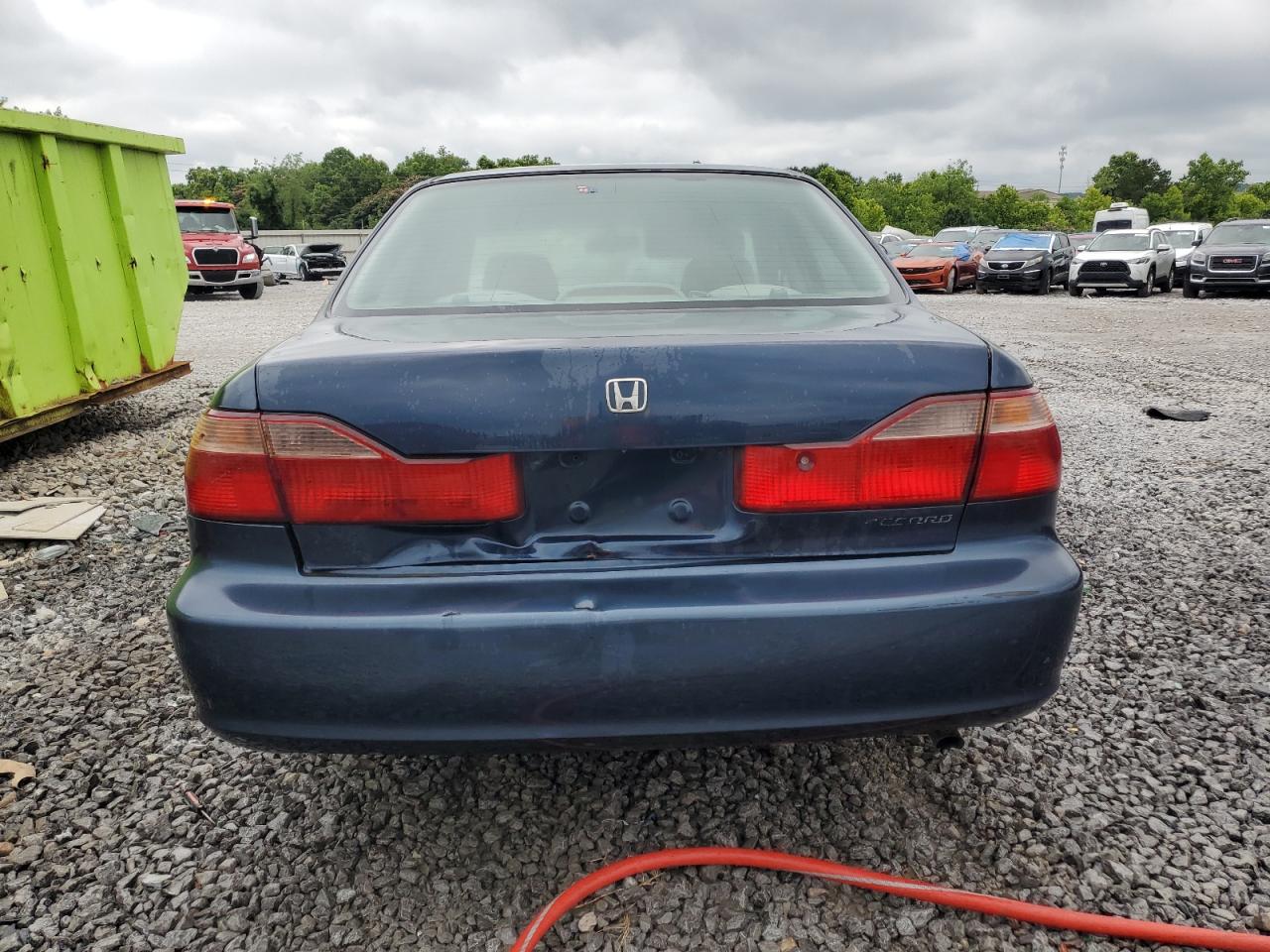 2000 Honda Accord Lx VIN: 1HGCG5647YA039272 Lot: 59985345
