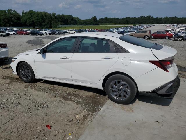  HYUNDAI ELANTRA 2024 Белы