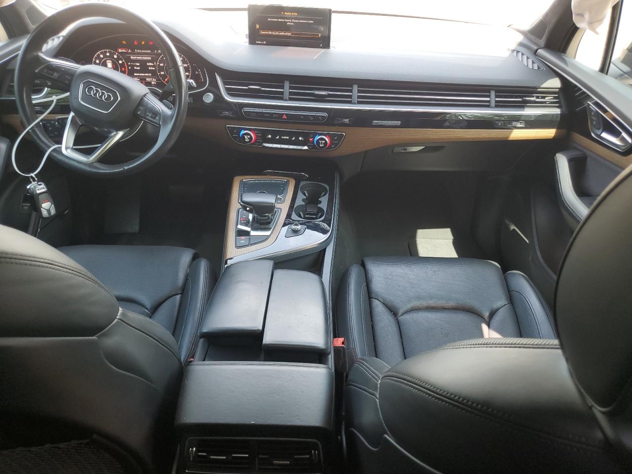 2017 Audi Q7 Prestige VIN: WA1VAAF7XHD050710 Lot: 60807085