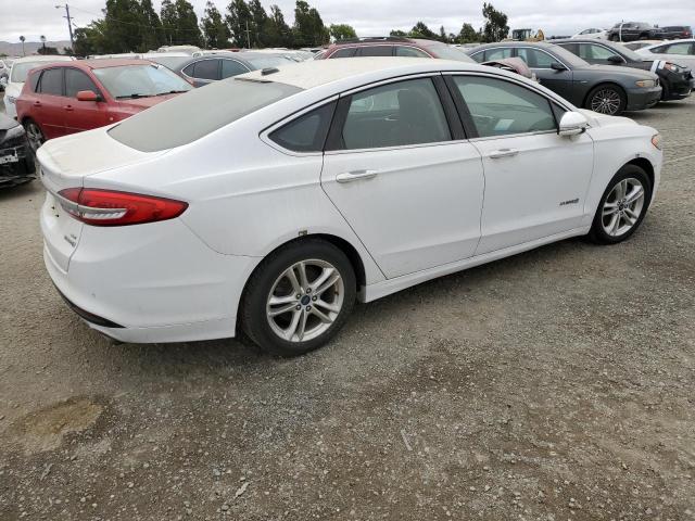 FORD FUSION 2018 Білий