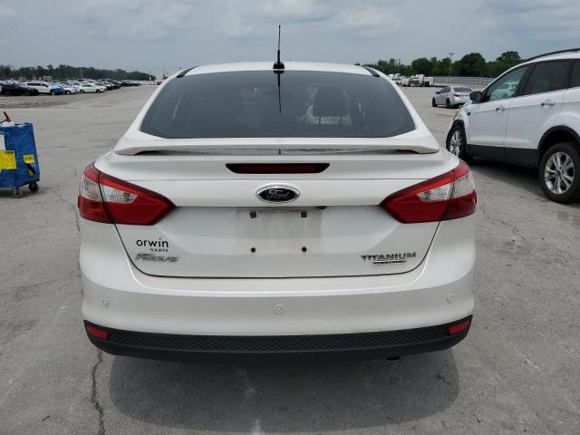  FORD FOCUS 2013 Biały