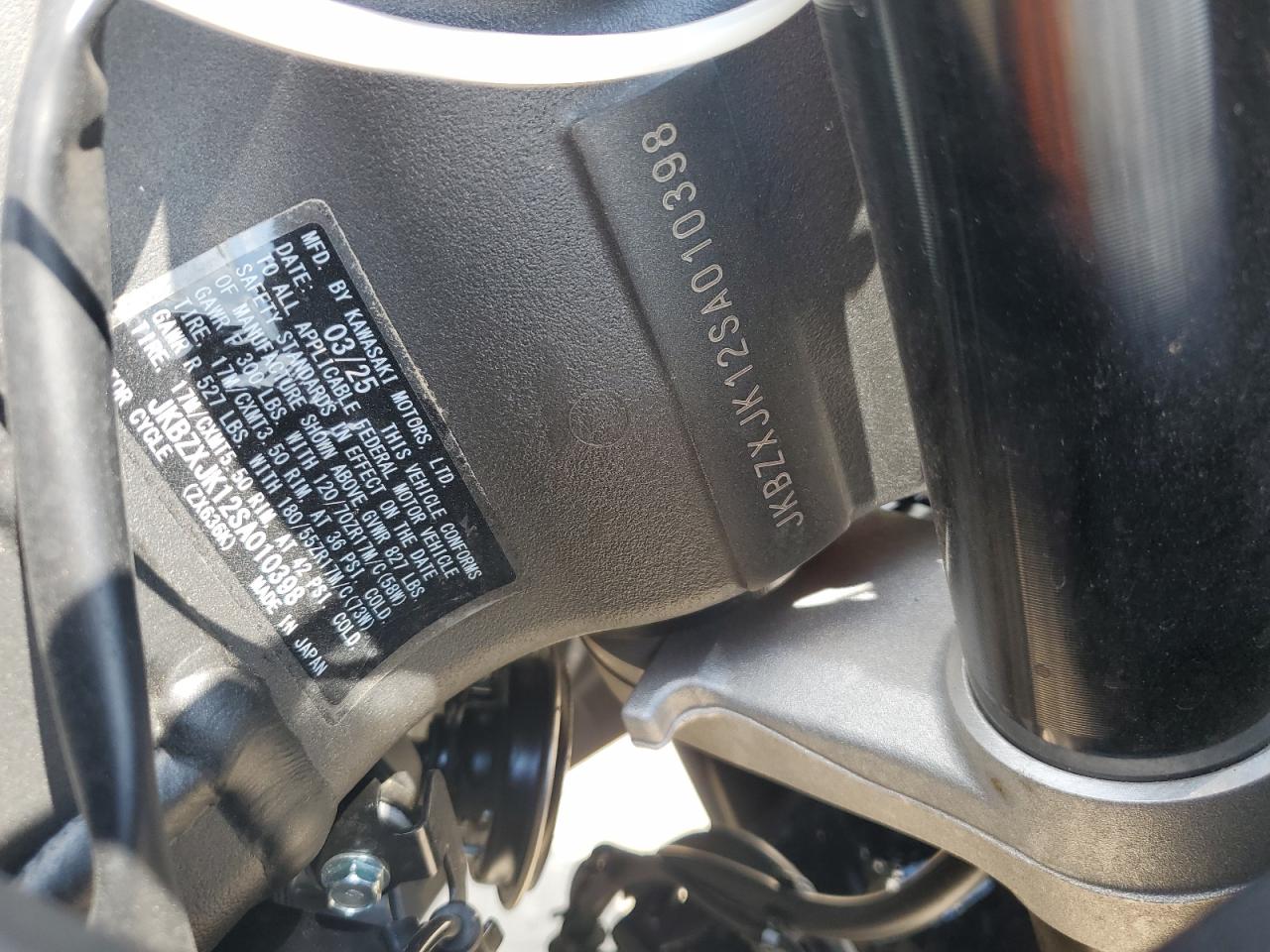 KAWASAKI ZX636 K 2025 VIN JKBZXJK12SA010398 фото 9