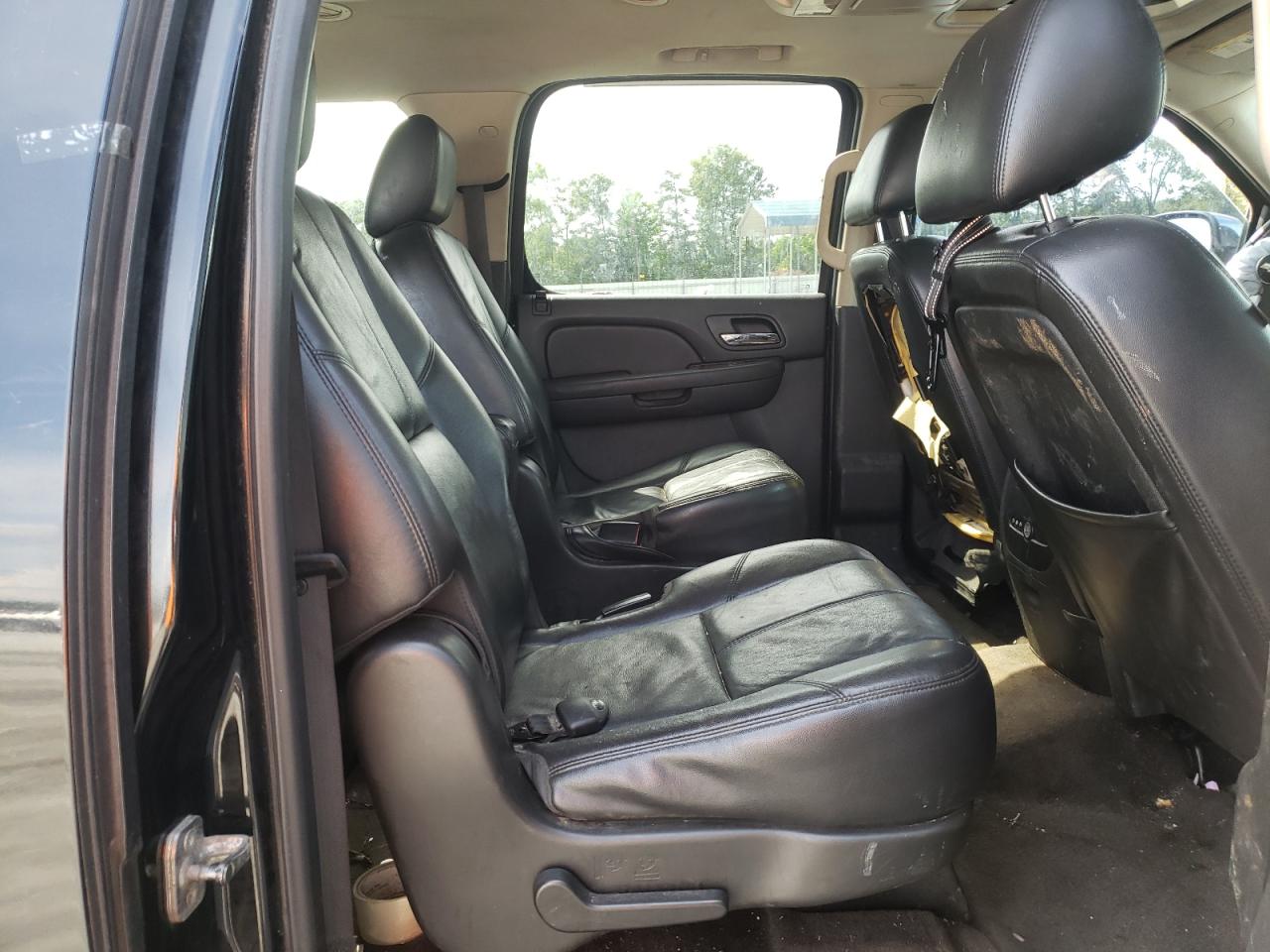 2012 Chevrolet Suburban C1500 Lt VIN: 1GNSCJE06CR325662 Lot: 61055965