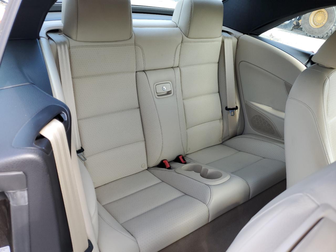 2015 Volkswagen Eos Komfort VIN: WVWBW8AH2FV002371 Lot: 61333255