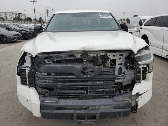  TOYOTA TUNDRA 2022 Biały
