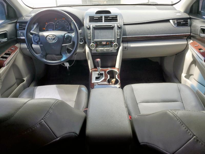  TOYOTA CAMRY 2014 Серый