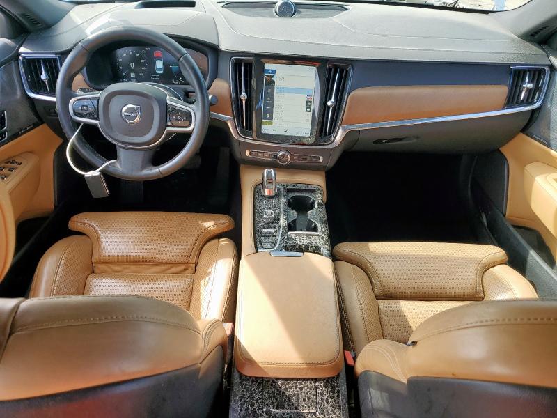  VOLVO S90 2018 White