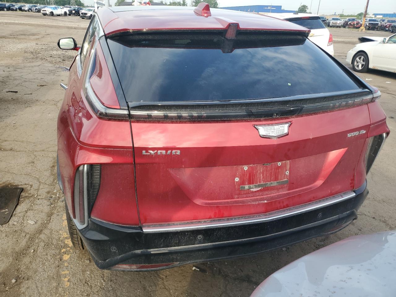 2025 Cadillac Lyriq Luxury VIN: 1GYKPTRL8SZ301787 Lot: 60876105
