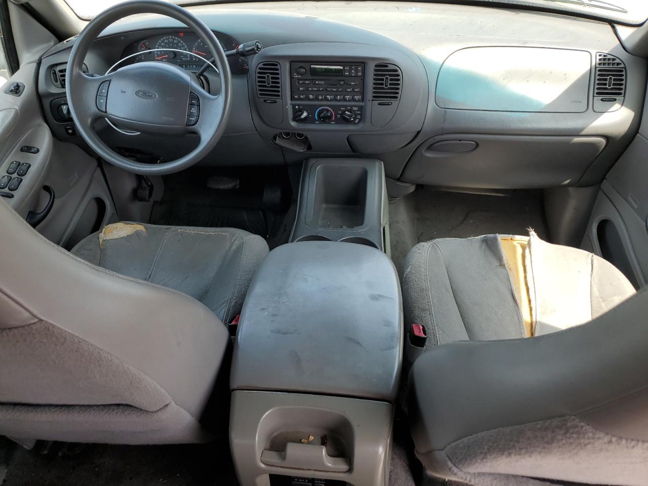 2000 Ford Expedition Xlt VIN: 1FMRU15L2YLB89597 Lot: 60911465