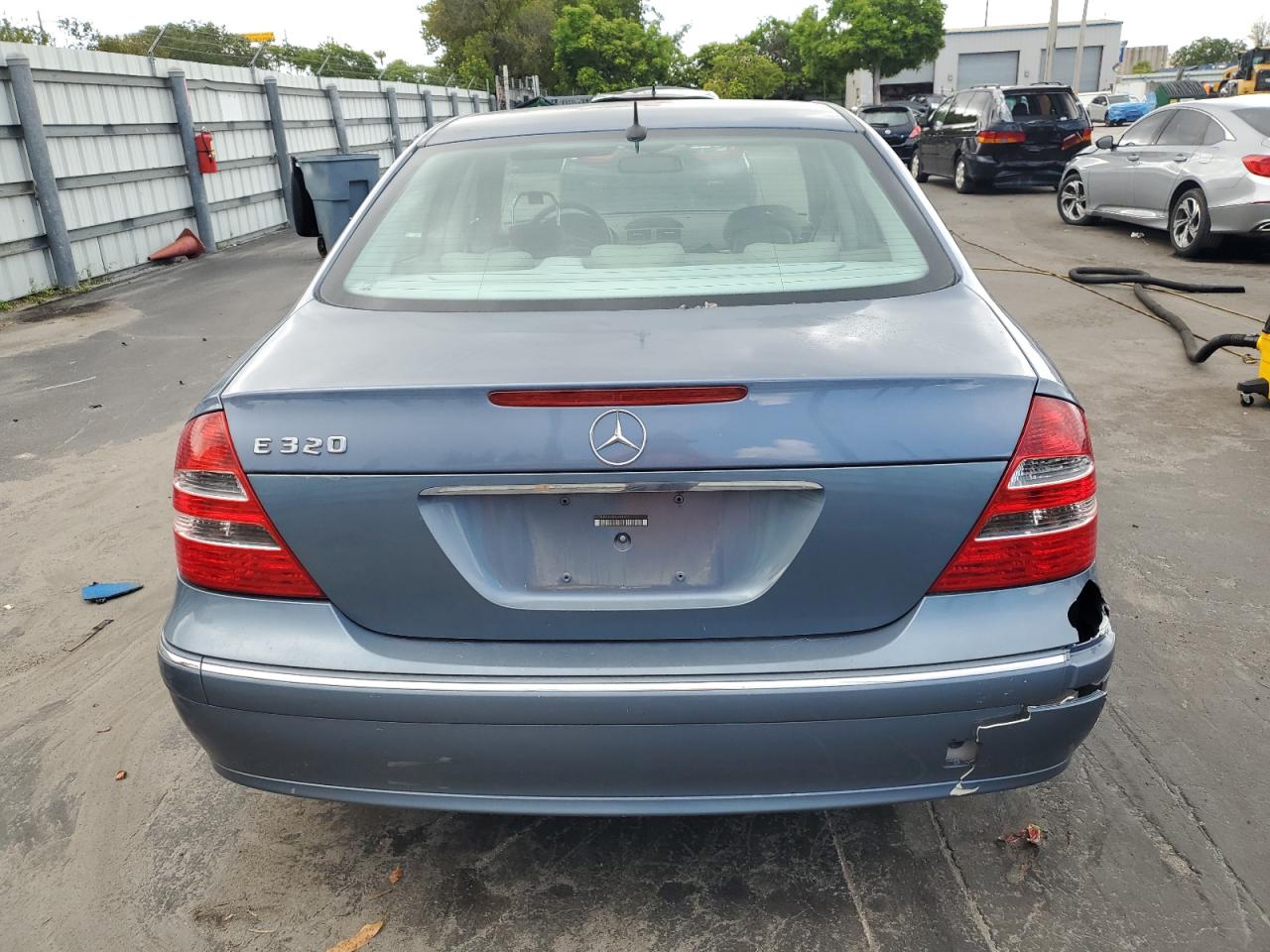 2004 Mercedes-Benz E 320 VIN: WDBUF65J04A413801 Lot: 62086325