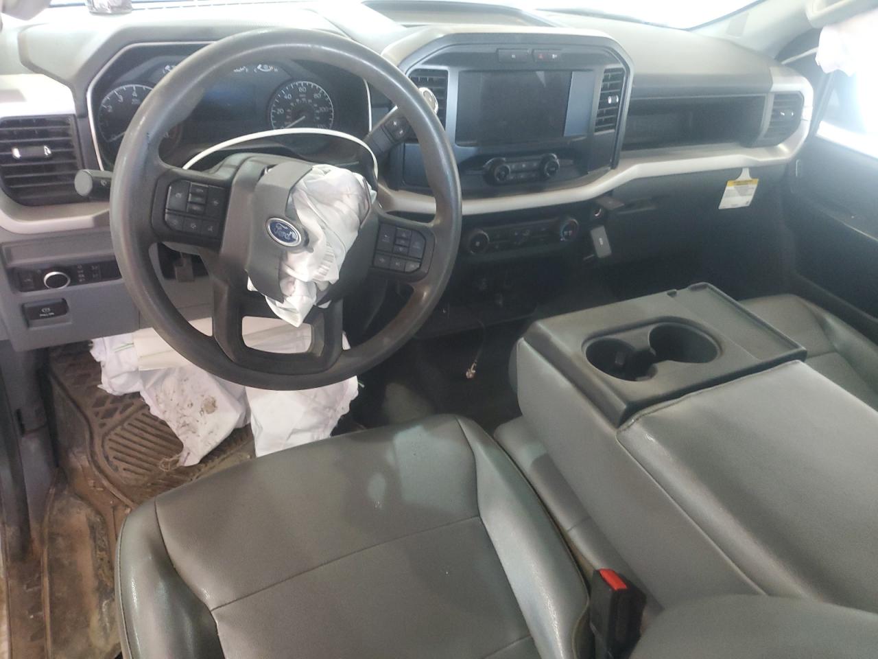 2022 Ford F150 Super Cab VIN: 1FTFX1E55NKF06385 Lot: 61635575