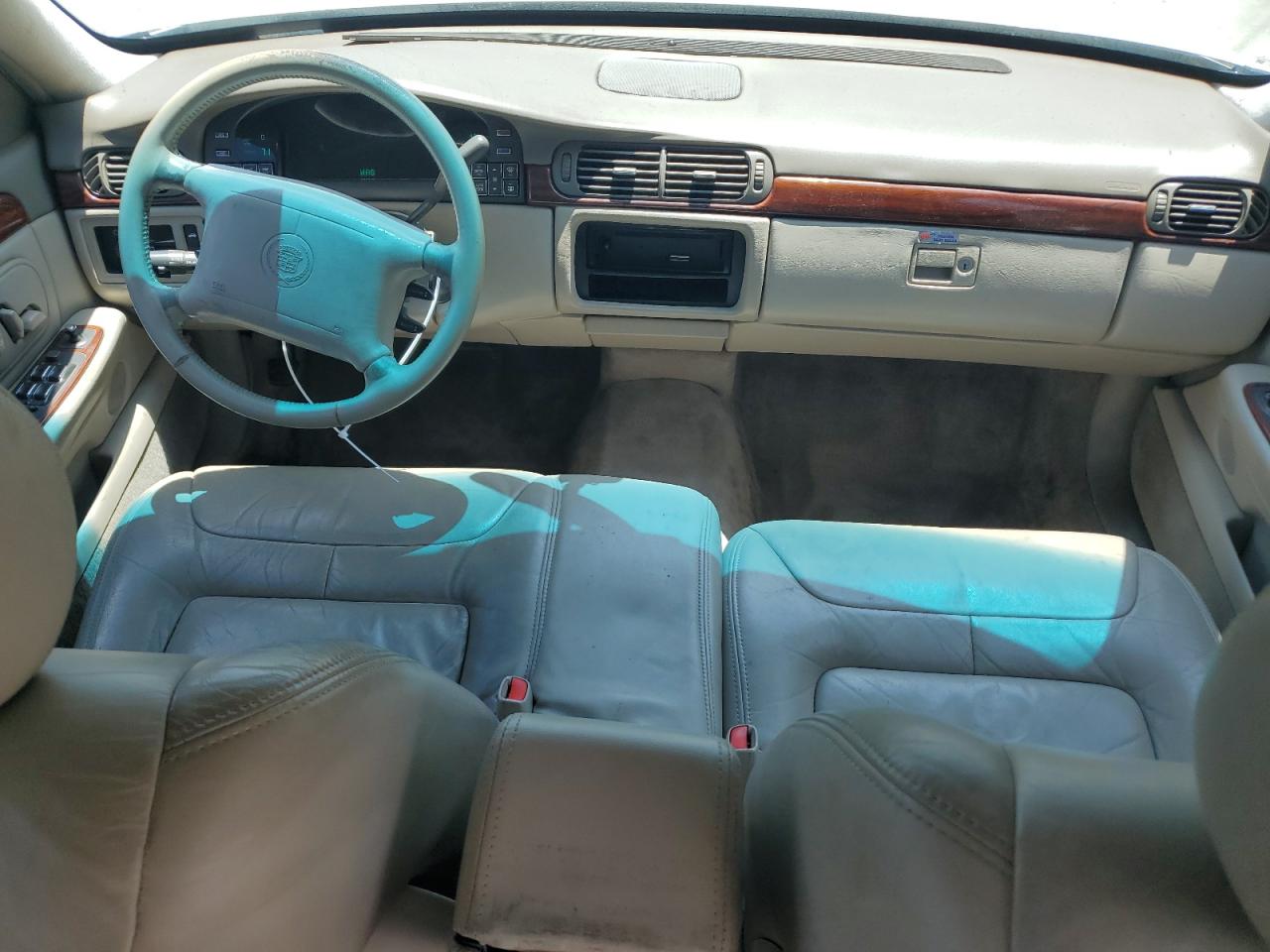 1999 Cadillac Deville VIN: 1G6KD54Y9XU743059 Lot: 61805085