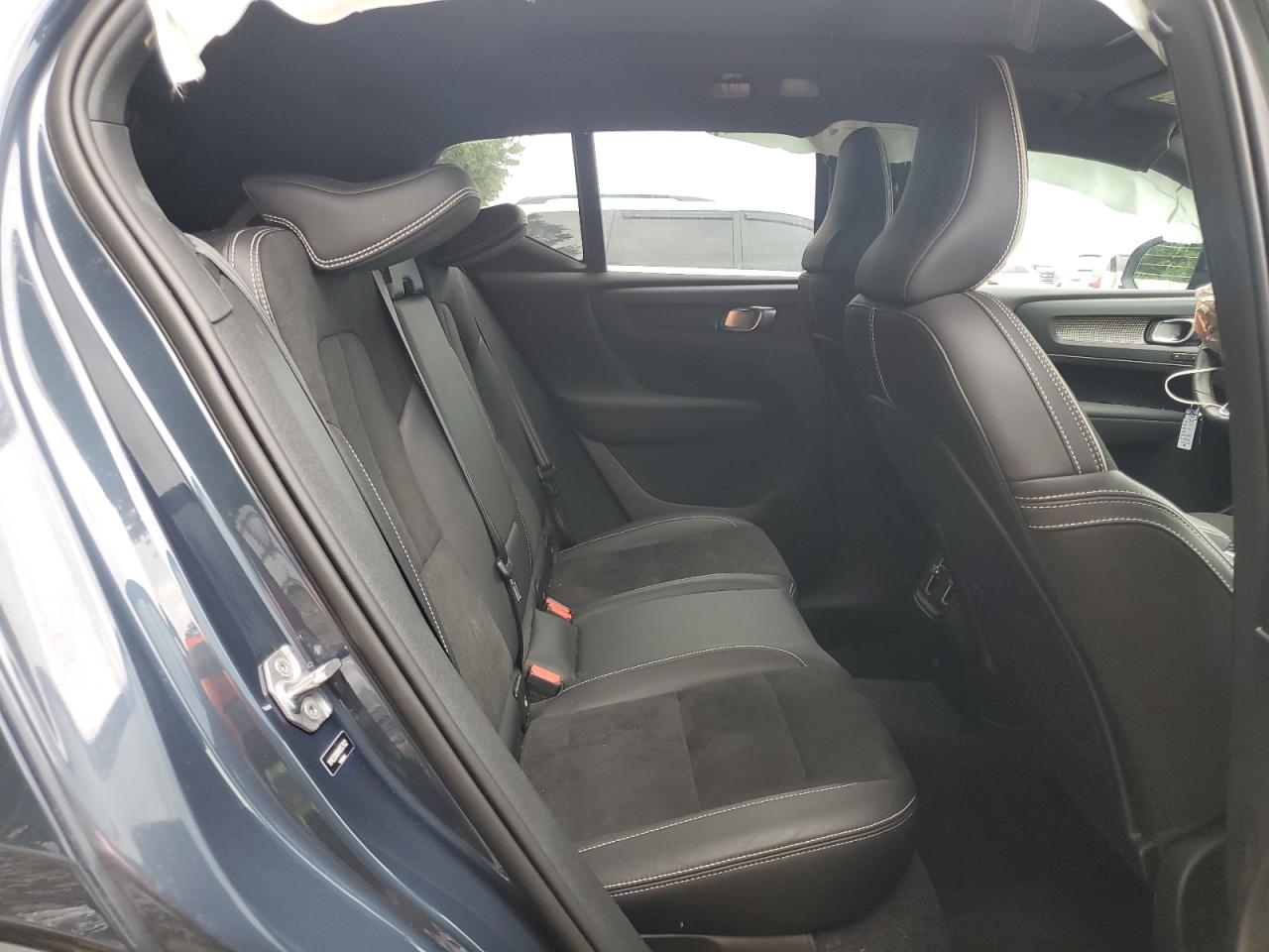 2022 Volvo Xc40 P8 Recharge Ultimate VIN: YV4ED3UB8N2657922 Lot: 62161365
