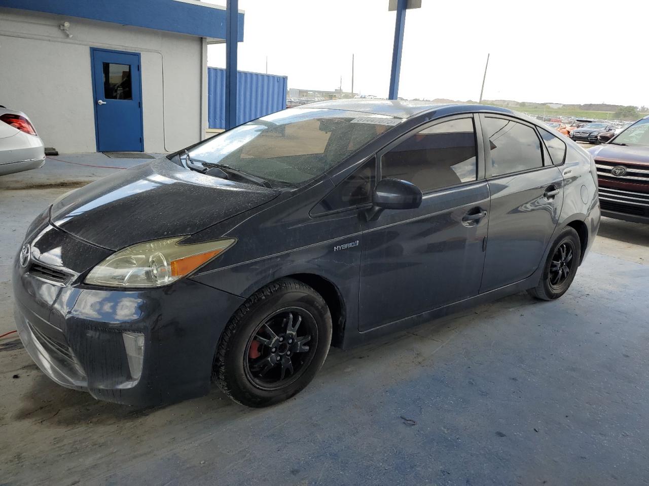 West Palm Beach, FL에서 판매 중인 2013 Toyota Prius - Minor Dent/Scratches