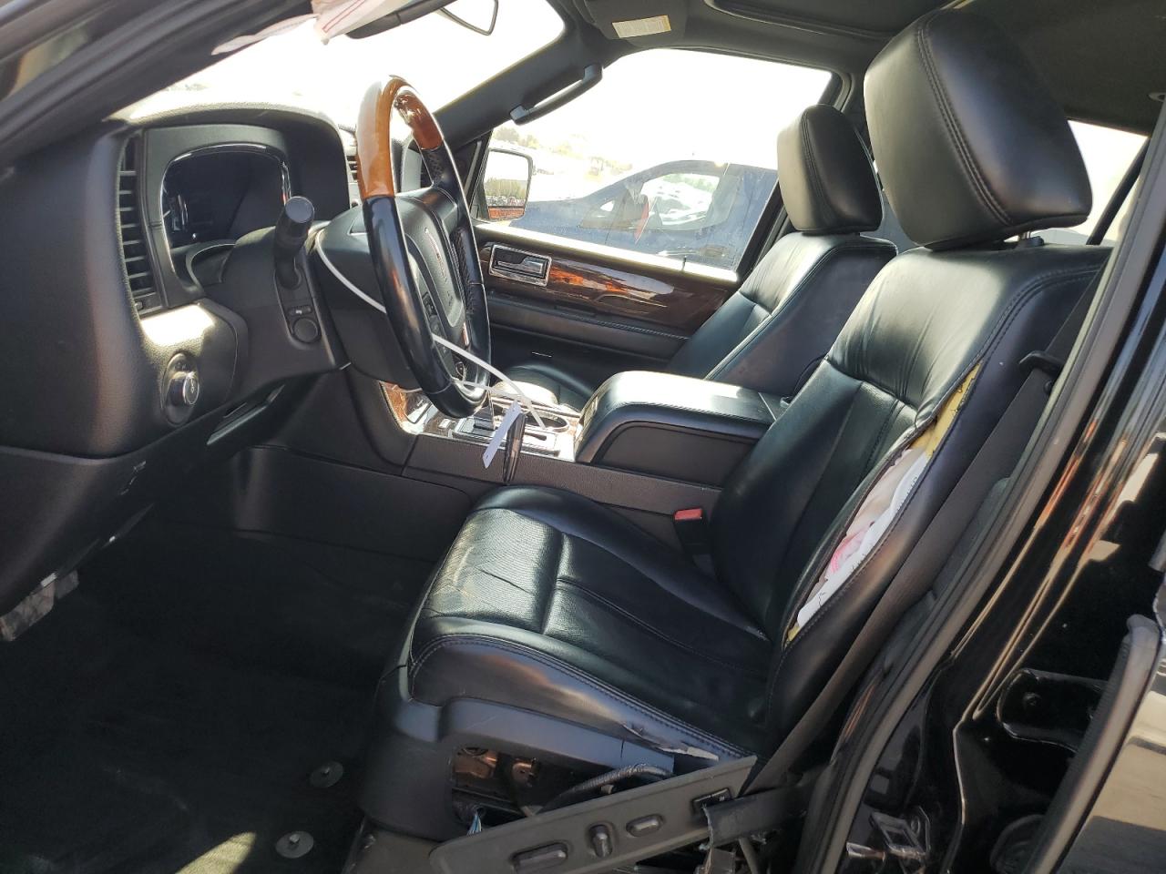 2017 Lincoln Navigator L Select VIN: 5LMJJ3JT2HEL04577 Lot: 61502645