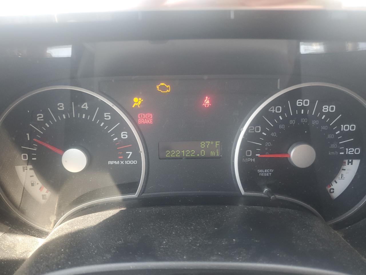 2007 Ford Explorer Xlt VIN: 1FMEU73857UB57638 Lot: 61442255