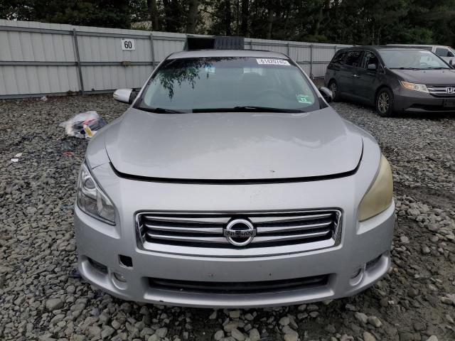  NISSAN MAXIMA 2012 Srebrny