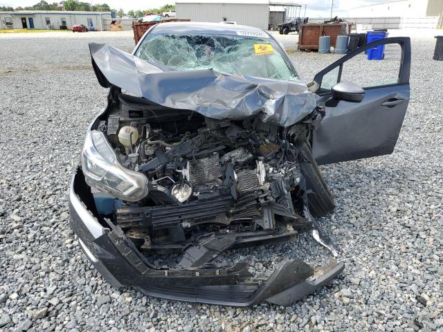  NISSAN VERSA 2020 Gray