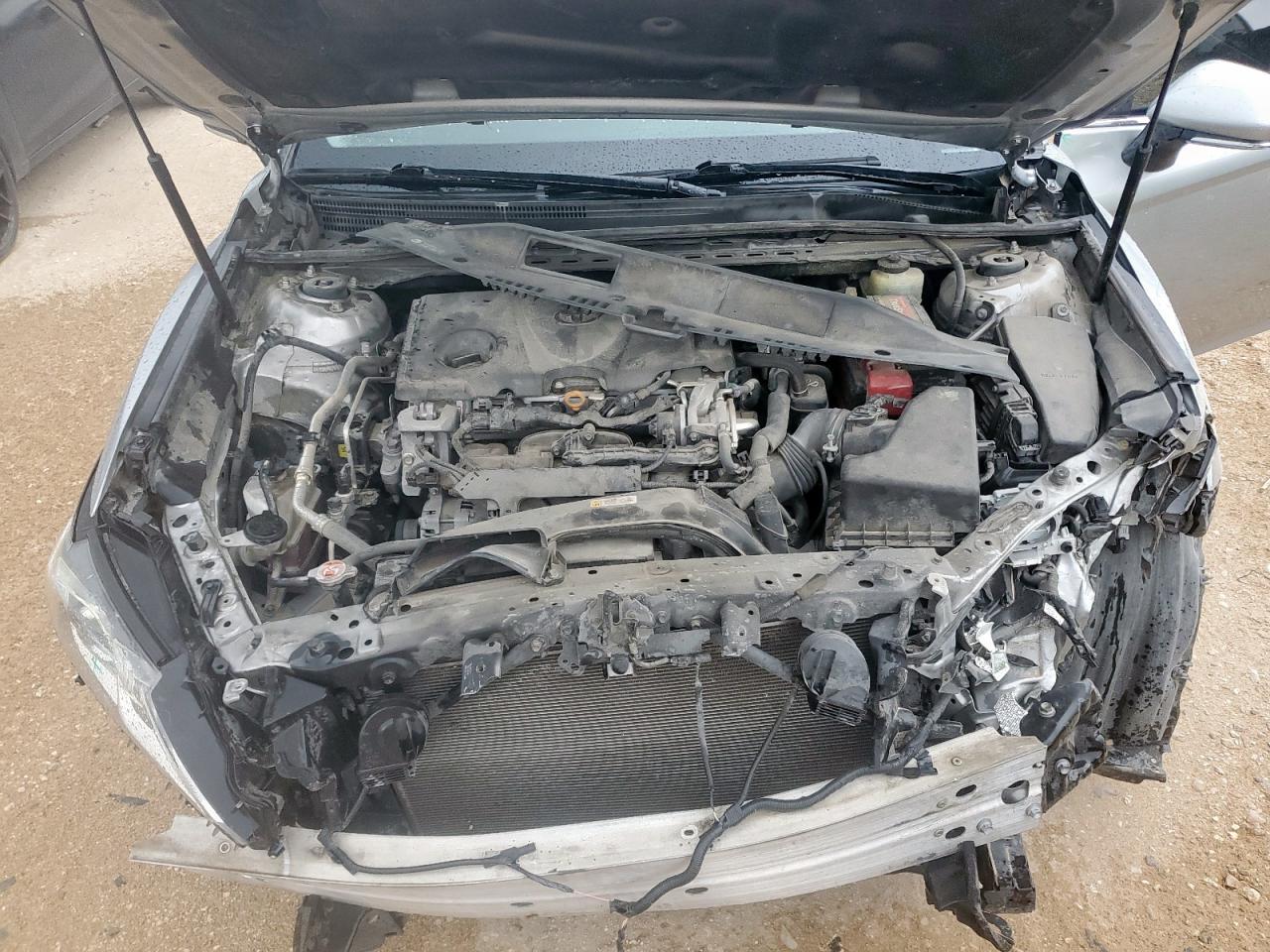 2018 Toyota Camry L VIN: 4T1B11HK0JU023169 Lot: 63199455