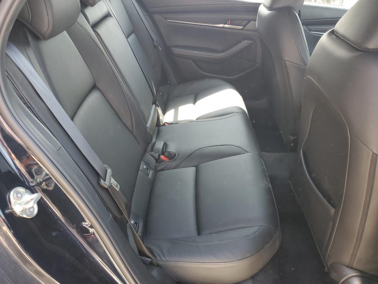 2024 Mazda 3 Select Sport VIN: JM1BPAKM8R1719806 Lot: 61865855