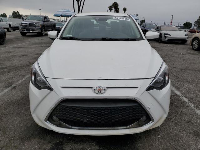  TOYOTA YARIS 2019 Biały
