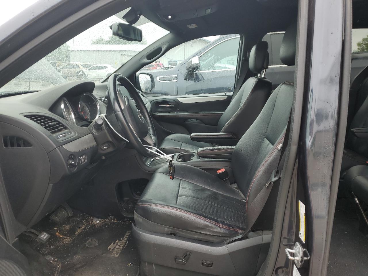 2014 Dodge Grand Caravan R/T VIN: 2C4RDGEG0ER214588 Lot: 58978755