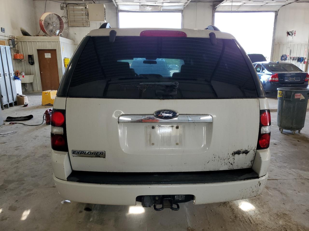 2008 Ford Explorer Xlt VIN: 1FMEU73E18UB25535 Lot: 57315895