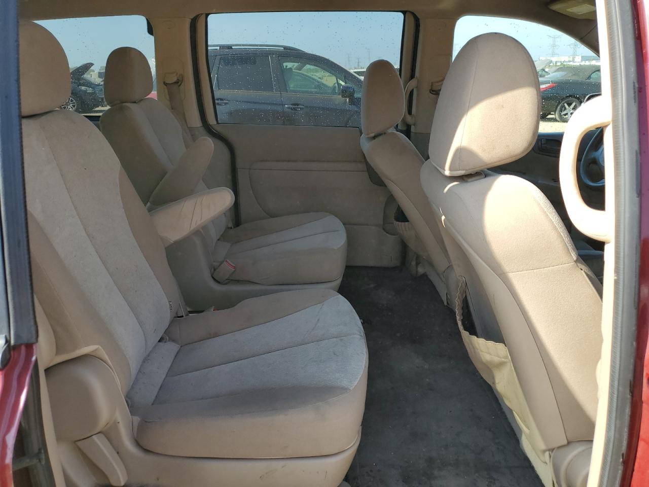 2011 Kia Sedona Lx VIN: KNDMG4C7XB6407949 Lot: 60655265